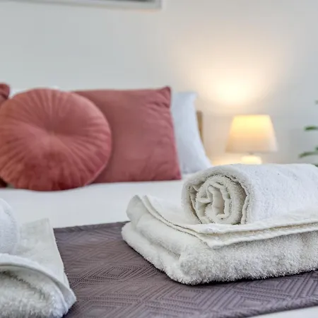 דירה A Lovely Designer With Balcony In St' Julians By 360 Estates *