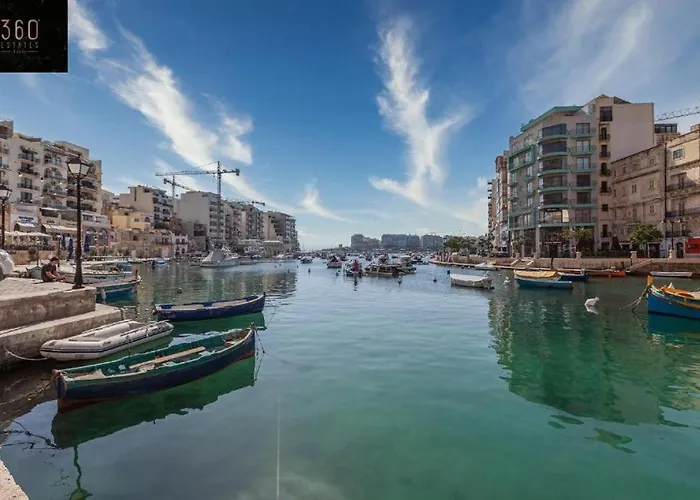 A Lovely Designer With Balcony In St' Julians By 360 Estates San Ġiljan