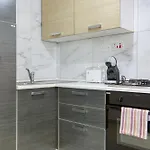 A Lovely Designer With Balcony In St' Julians By 360 Estates 아파트