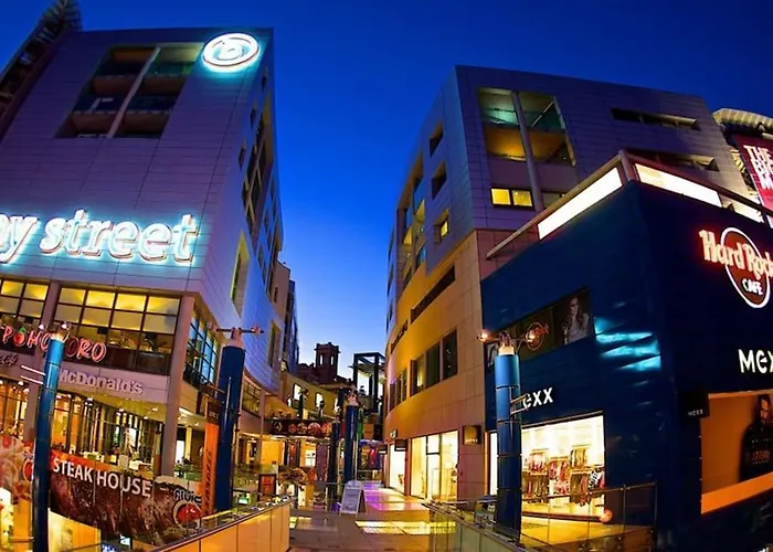 A Lovely Designer With Balcony In St' Julians By 360 Estates Appartement