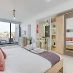 Apartment A Lovely Designer With Balcony In St' Julians By 360 Estates San Ġiljan
