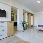 A Lovely Designer With Balcony In St' Julians By 360 Estates San Ġiljan