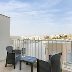 Apartment A Lovely Designer With Balcony In St' Julians By 360 Estates San Ġiljan