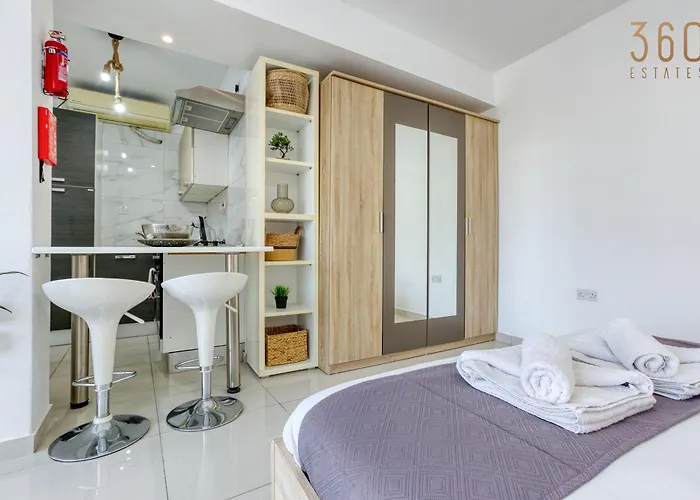 Daire A Lovely Designer With Balcony In St' Julians By 360 Estates *