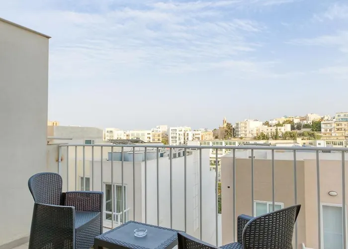 Daire A Lovely Designer With Balcony In St' Julians By 360 Estates Saint Julian's